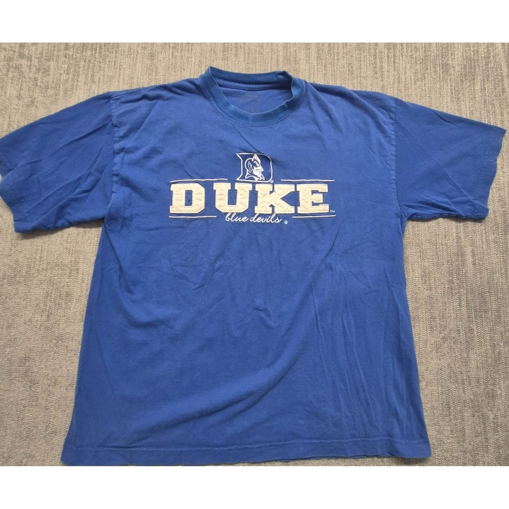 VTG Duke Blue Devils men's blue embroidered lettering & logo t-shirt LG game day